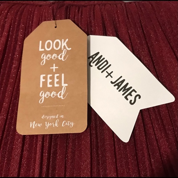 Women’s Skirt - Picture 4 of 6